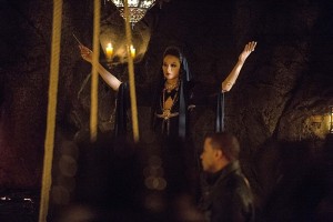 Arrow 3. Sezon 20. Bölüm Ön İnceleme 5 Arrow 3x20-4