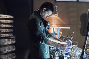 The Flash 1. Sezon 23. Bölüm Sezon Finali Ön İncelemesi 8 the flash sezon finali 4