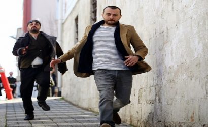 Mutlu Ol Yeter Poster