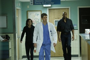 CHLOE BENNET, LUKE MITCHELL, HENRY SIMMONS