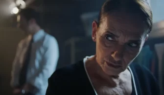 camdaki-kiz-bolum-16