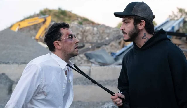 Boran Kuzum'un Rol Aldığı Yeni Netflix Dizisi "Big Mistakes"