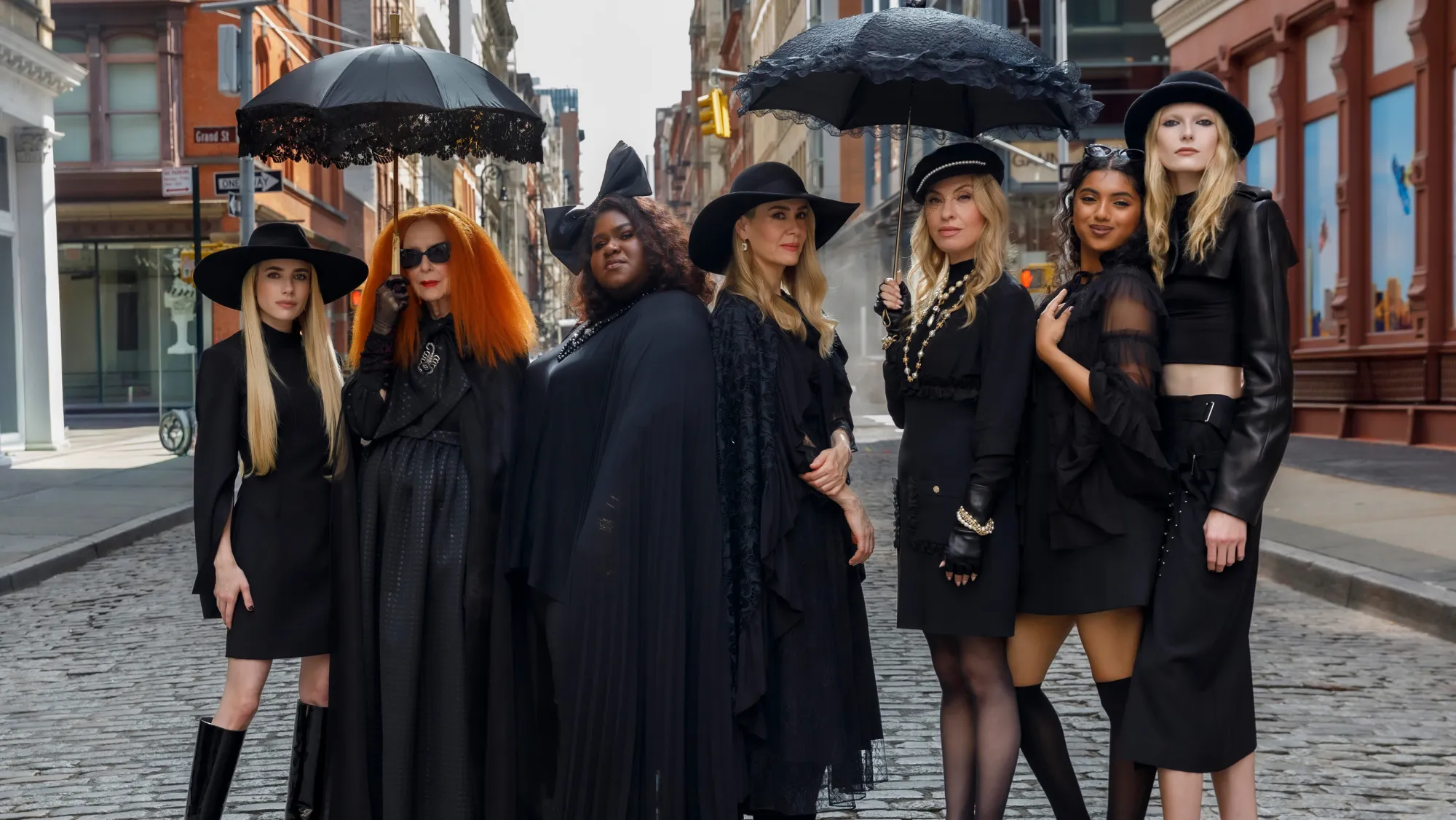 American Horror Story 13. Sezon Finali IMDb'de Dibe Çakıldı! 1 American Horror Story 14. Sezon
