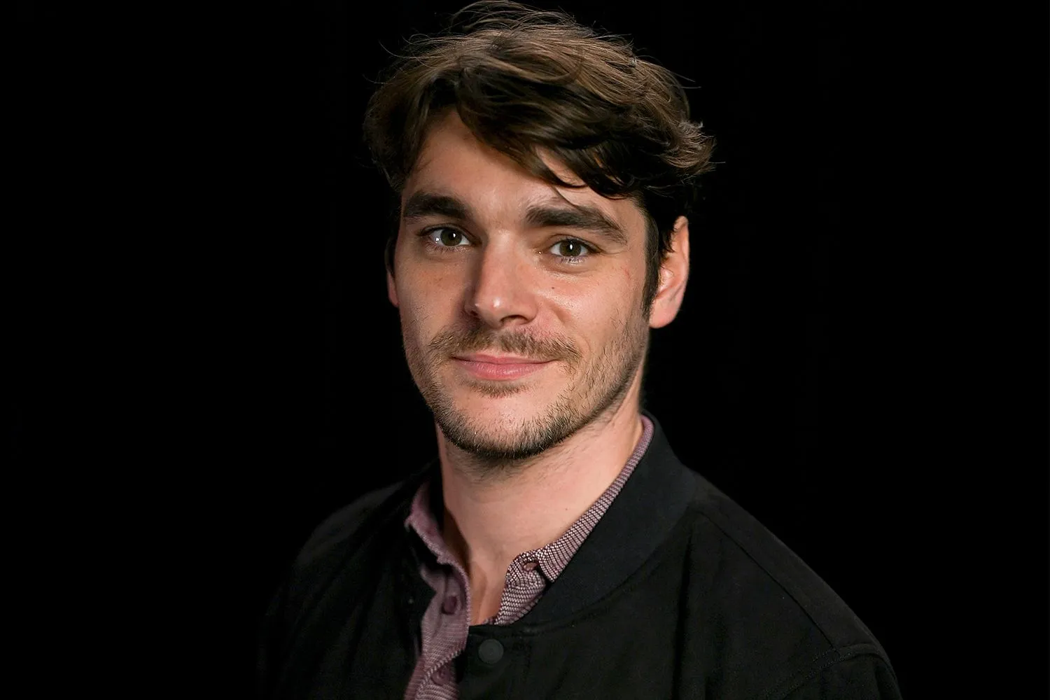 RJ Mitte Hayatını Kaybetti! Breaking Bad Yıldızı Neden Öldü? 1 RJ Mitte - Neden Öldü?